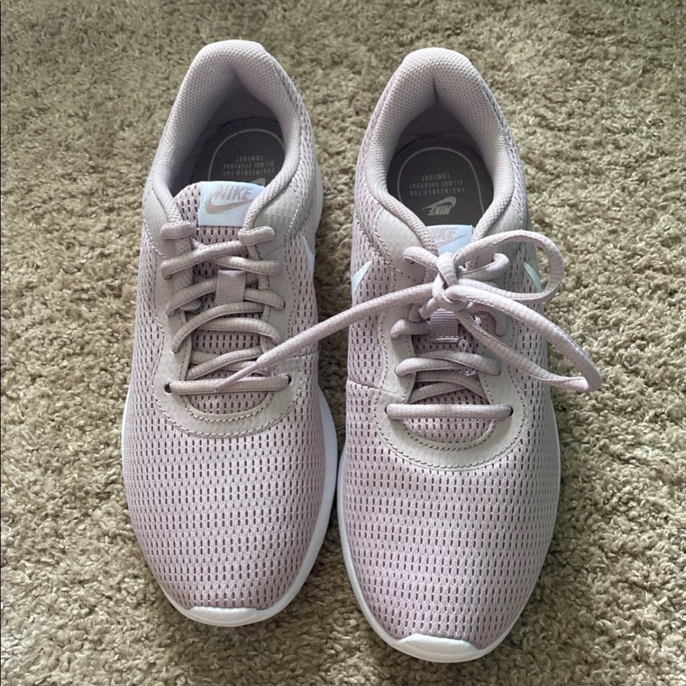 Nike tanjun